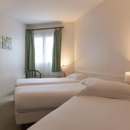 Hotel De L'Orme, Akena Evreux Bagian luar foto