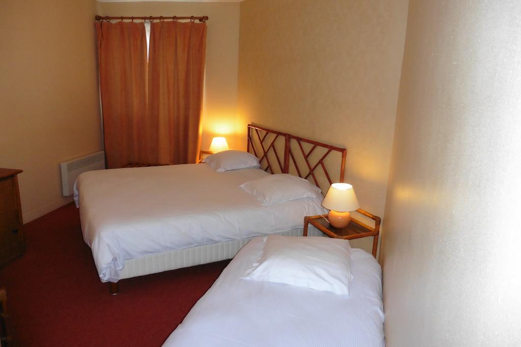 Hotel De L'Orme, Akena Evreux Bagian luar foto